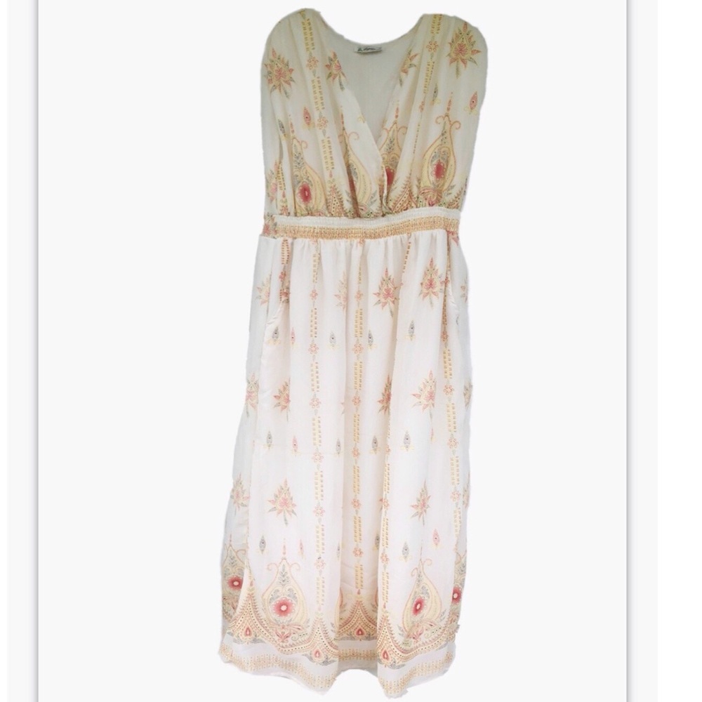 Lapogee Embroidered Empire Elastic Waist V-neck Maxi Dress | Size 1X